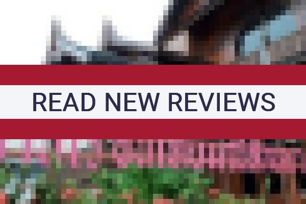 www.lannathaiguesthouse.net - check out latest independent reviews