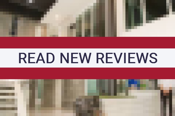 www.vatcharanorthgatehotel.com - check out latest independent reviews